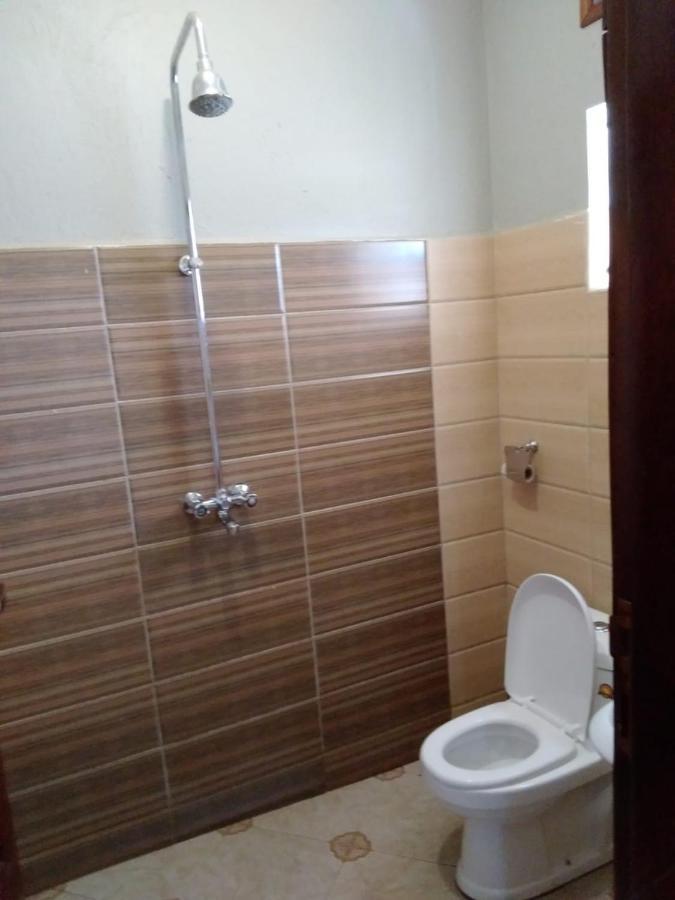 Migingo Suites Entebbe Exterior photo